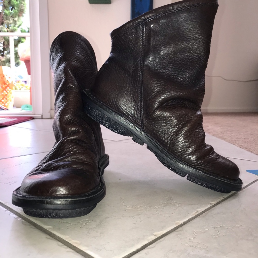 Trippen Brown Leather Ankle Slip-On Slouch Bootie